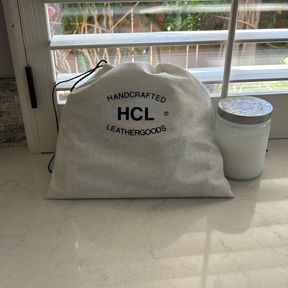 HCL real genuine leather bag. Made in Germany NEVER USED - Picture 2 of 8